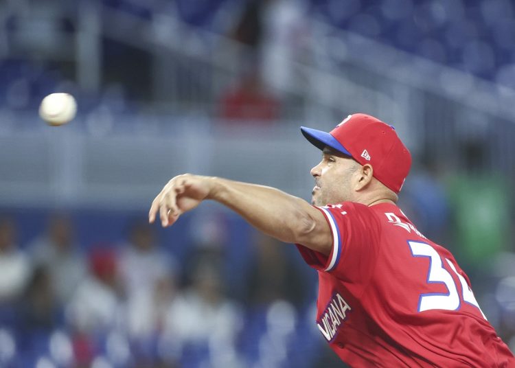 Aunque no pudo conseguir otro título, el zurdo cubano Raúl Raúl Valdés dio otra gran demostración de su calidad como lanzador durante la Serie del Caribe. Foto: Luis Gutiérrez/NortePhoto.com