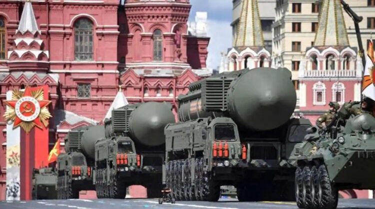 Armamento nuclear ruso desfila por la Plaza Roja de Moscú Foto: ABC / Archivo.