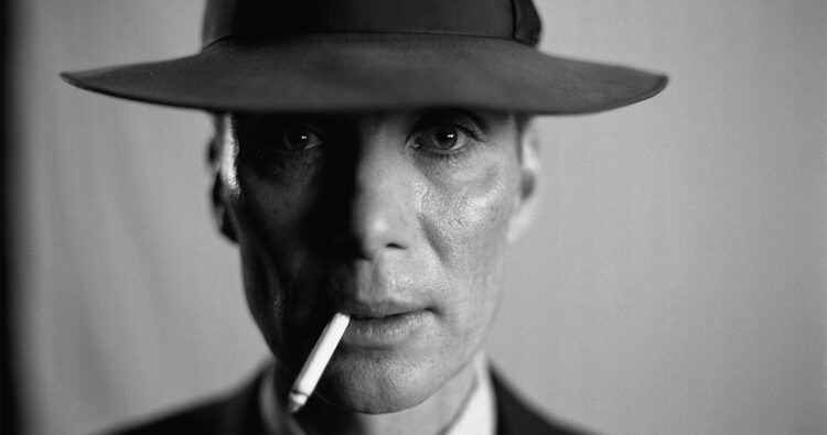 Cillian Murphy en su papel de J. Robert Oppenheimer para la película 'Oppenheimer'. Foto: Universal Pictures/EFE.