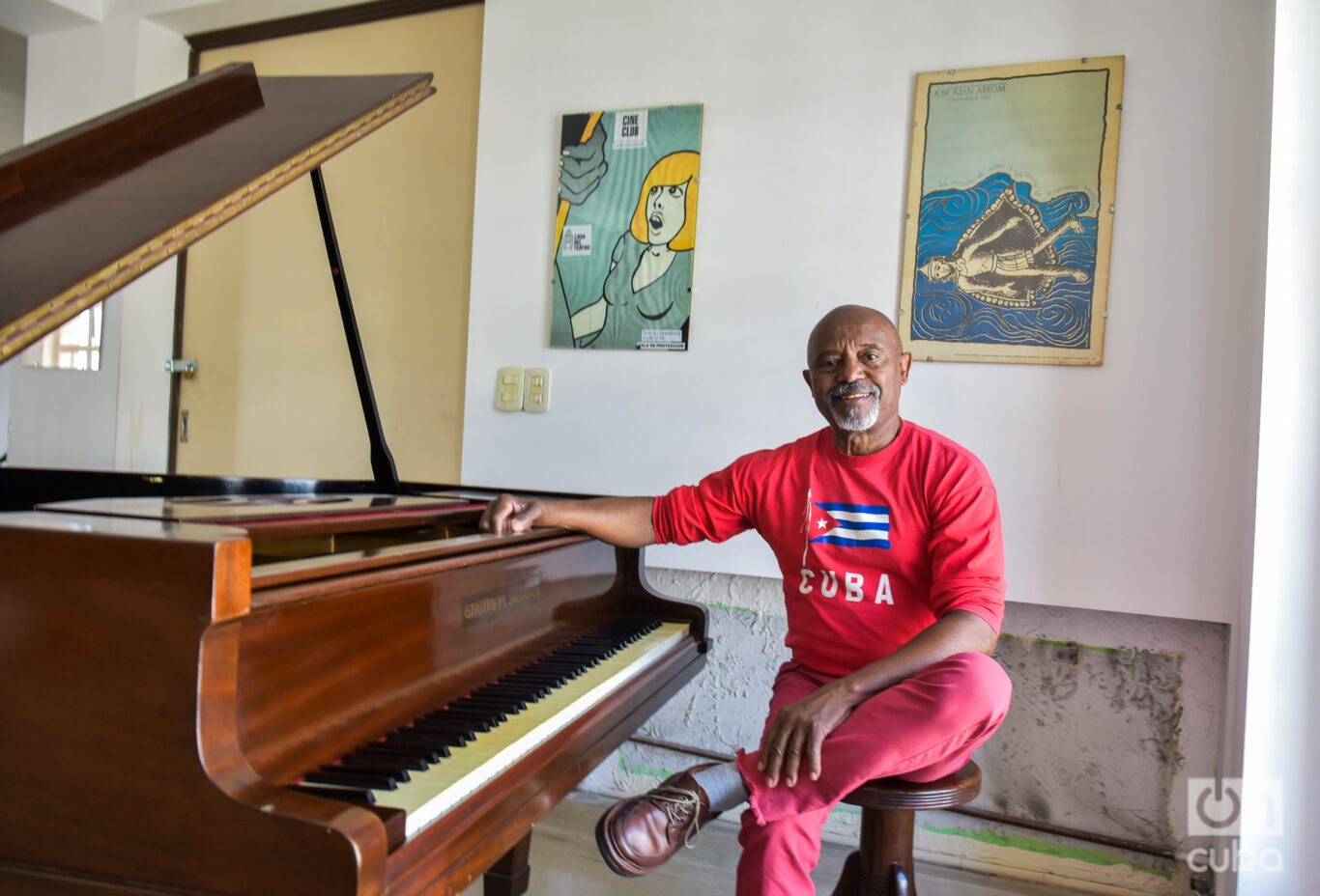 Emilio Echevarría Cruz, pianista, compositor, arreglista y director de orquestas. Foto: Kaloian. 
