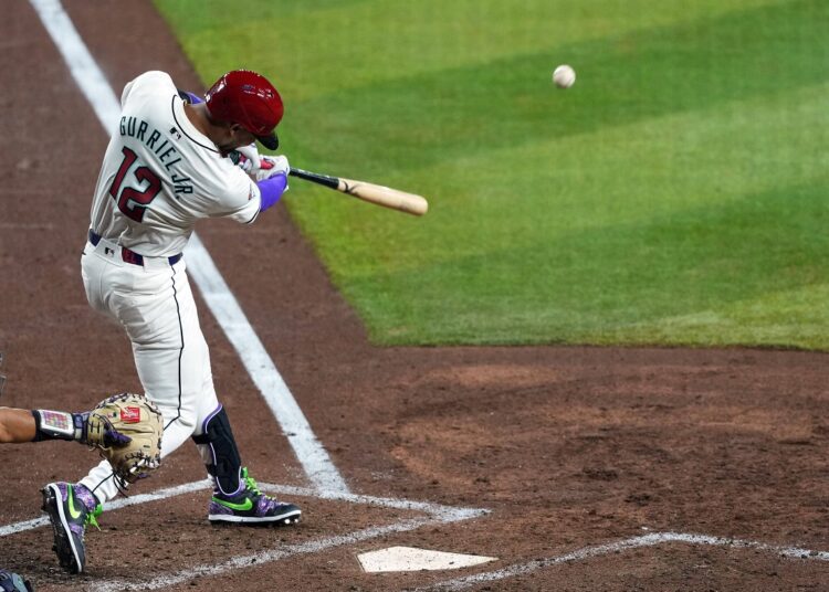 Lourdes Gurriel Jr. en acción con Arizona. Foto: Joe Camporeale-USA TODAY Sports