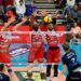 Los cubanos Robertlandy Simón y Yoandy Leal quedaron eliminados de la lucha por las medallas en la Superliga italiana. Foto: Tomada de Lega Pallavolo.