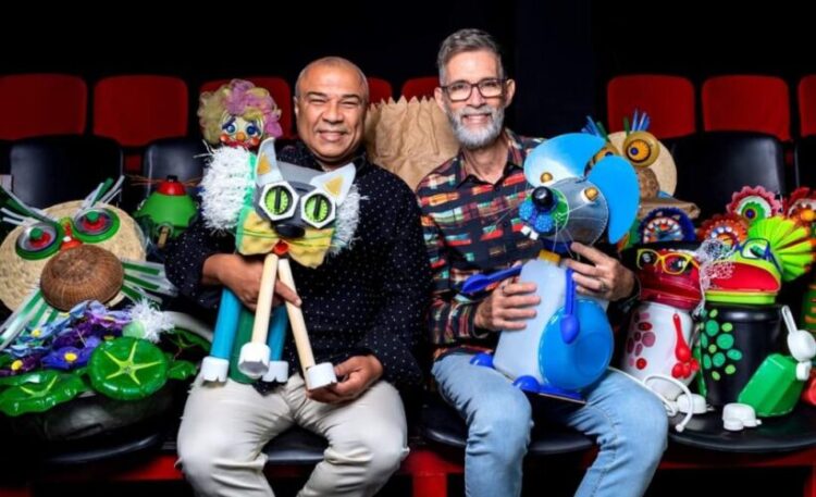 Rubén Darío Salazar y Zenén Calero, Teatro de las Estaciones, herederos de la tradición iniciada por los hermanos Camejo y Pepe Carril en el Guiñol Nacional de Cuba. Foto: Cubaescena.