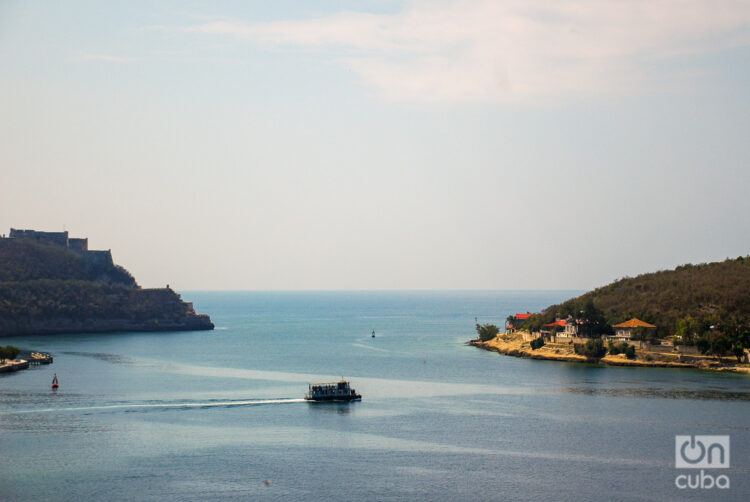 Entrada de la Bahía de Santiago de Cuba. Foto: Kaloian Santos Cabrera.