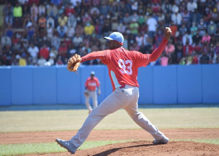 Dachel Duquesne ha sido una pieza muy importante en el gran arranque de los Tigres avileños. Foto: Tomada de CMKX Radio Bayamo.