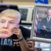 Un partidario de Joe Biden sostiene un retrato del presidente estadounidense (der) junto a un seguidor de Donald Trump que lleva una foto del exmandatario (izq) en Florida, Estados Unidos. Foto: Cristóbal Herrera-Ulashkevich / EFE.