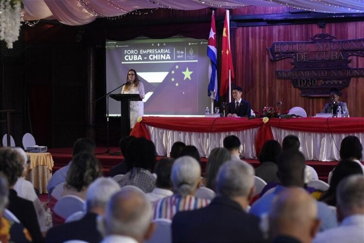 Foro Empresarial Cuba-China en el Hotel Nacional de Cuba. Foto: Prensa Latina.