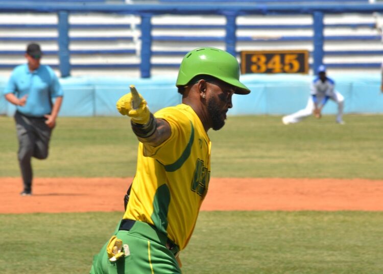 Alexei Ramírez ha liderado a Pinar del Río en la presente temporada. Foto: Ricardo López Hevia.