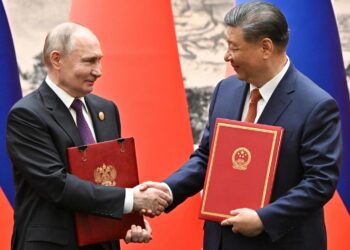 Putin y Xi Jinping este jueves. Foto: SERGEY BOBYLEV/ SPUTNIK/KREMLIN/EFE/EPA.
