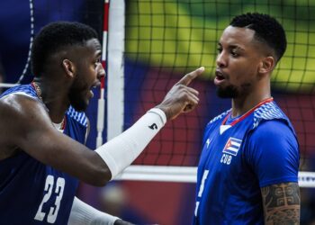 Marlon Yant y Javier Concepción, dos de los mejores del partido. Foto: volleyballworld.com