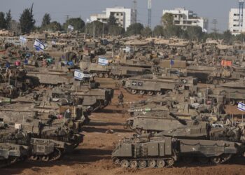 Ejército israelí es sostenido por las entregas de dinero, armas y tecnología de Estados Unidos Foto: ABIR SULTAN/ EFE.