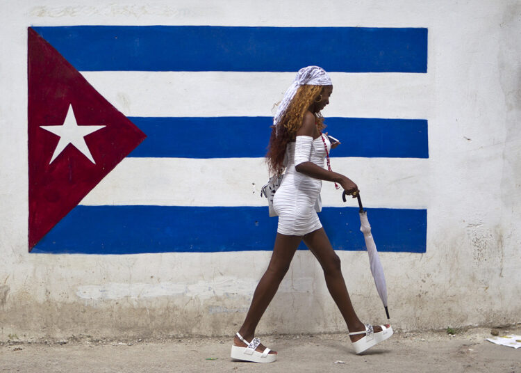 "La Iyawo". Fotografía de Yander Zamora, expuesta en Estudio Z.