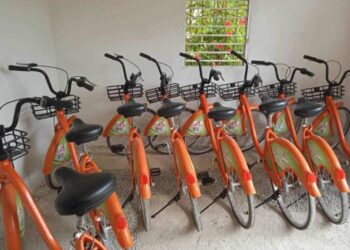 Sistema de Bicicletas Públicas inaugura estación en La Lisa, La Habana. Foto: Facebook/Canal Habana.