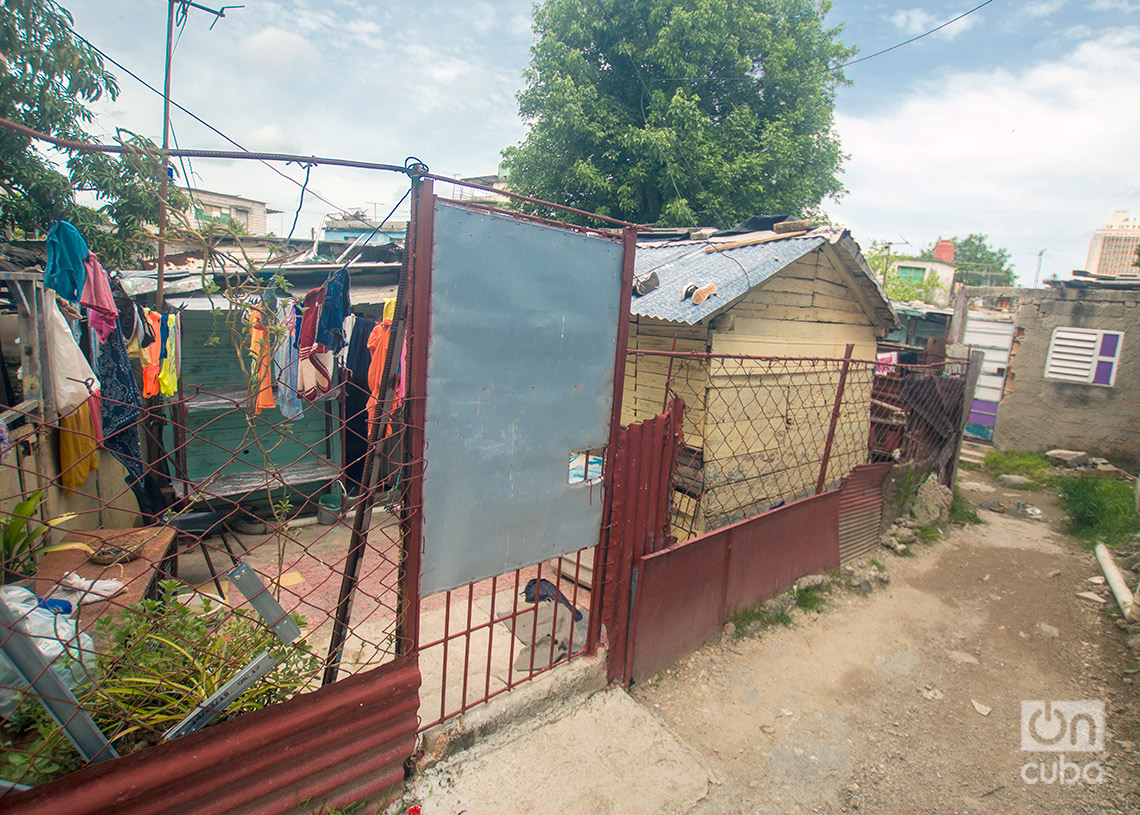 Barrio El Platanito, en el municipio Cerro, La Habana. Foto: Otmaro Rodríguez.