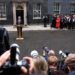El nuevo primer ministro británico, Keir Starmer, pronuncia su primer discurso en su residencia de Downing 10 Street. Foto: EFE/EPA/ANDY RAIN.