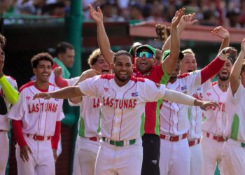 Los Leñadores fueron superiores a los Vegueros en la discusión del título beisbolero cubano. Foto: Tomada de JIT.