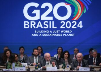 Luis Inacio Lula da Silva, presidente de Brasil y lider protémpore del G20, durante la cumbre de ese grupo en Brasil. Foto: André Coelho / EFE.