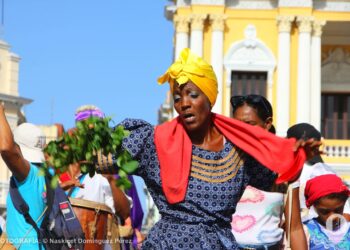 Propició un fructífero intercambio sobre historia, cultura y religión. Foto: Naskicet Domínguez/Festival del Caribe.