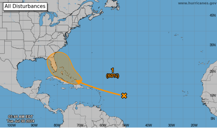 Este sistema se mueve hacia el este de la cuenca atlántica, según reporte de este miércoles. Imagen: NHC