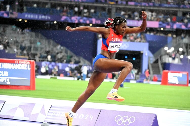 Leyanis Pérez durante la final del triple salto femenino en los Juegos Olímpicos de París 2024. Foto: Ricardo López Hevia.