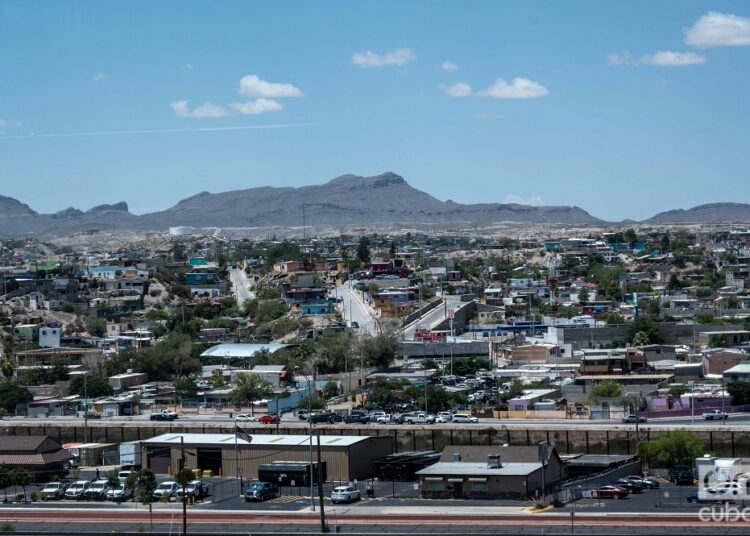 Ciudad Juárez, ciudad fronteriza mexicana, colindante con El Paso, en Texas, es un importante corredor para el tráfico internacional de drogas y migrantes. Foto: Kaloian.