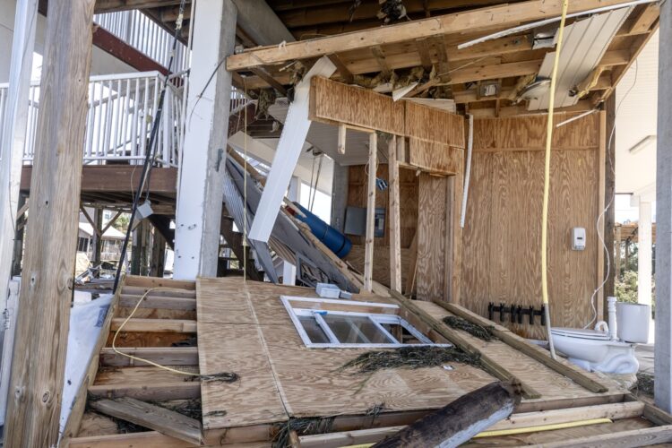 Una casa destruida por Helene en Keaton Beach, Florida. Foto: EFE/EPA/CRISTOBAL HERRERA-ULASHKEVICH.