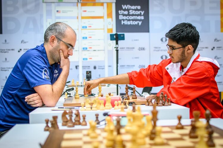 Domínguez contra Jagadeesh Siddharth. Foto: Michal Walusza.