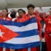 La multicampeona Omara Durand y el saltador Robiel Yankiel Sol encabezaron la delegación paralímpica cubana a su llegada a la isla tras los Juegos de París 2024. Foto: Ricardo López Hevia.