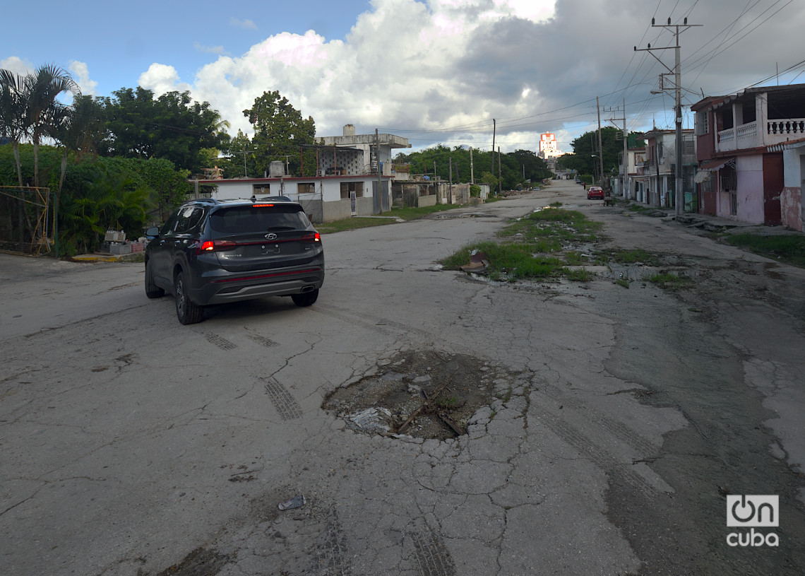 Calle 118 del reparto Zamora, municipio Marianao, La Habana. Foto: Otmaro Rodríguez.