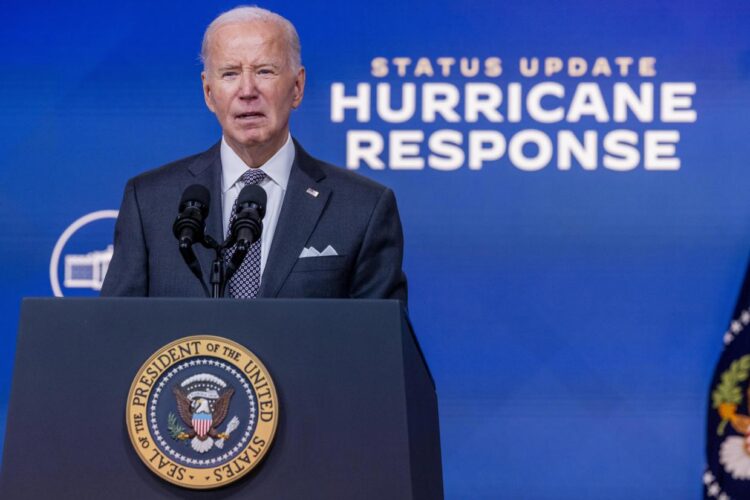 El presidente Biden en el edificio de la Oficina Ejecutiva Eisenhower de la Casa Blanca.. Foto:  EFE/EPA/SHAWN THEW / POOL..