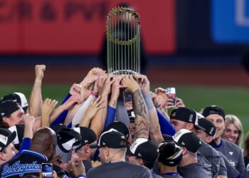 Los Dodgers celebraron su segunda Serie Mundial en los últimos 5 años tras derrotar 4-1 a los Yankees en el presente Clásico de Otoño. Foto: Sarah Yenesel/EFE.