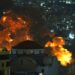 La aviación israelí lanzó la madrugada del domingo 6 de octubre de 2024 más de una treintena de bombardeos contra diferentes puntos de los suburbios de Beirut. Foto: Ugur Can / EFE.