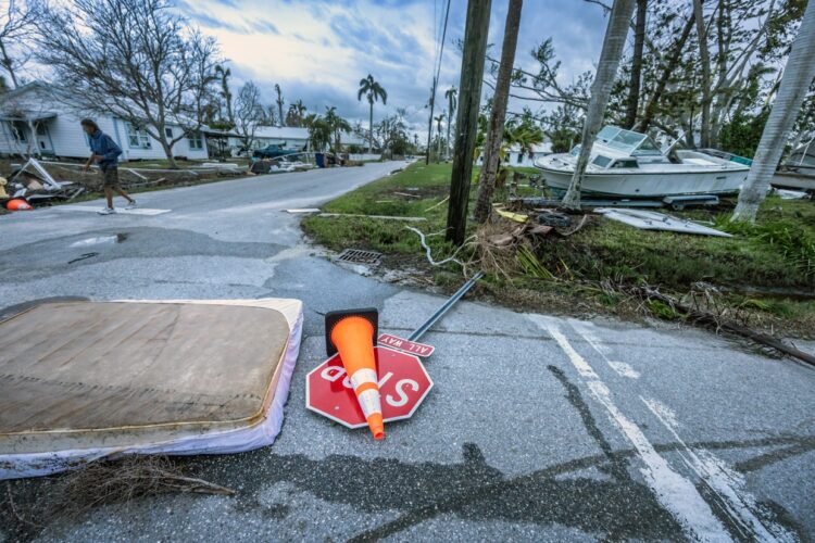 Daños de Milton en Bradenton, Florida, Foto: CRISTOBAL HERRERA-ULASHKEVICH/ EFE/EPA.