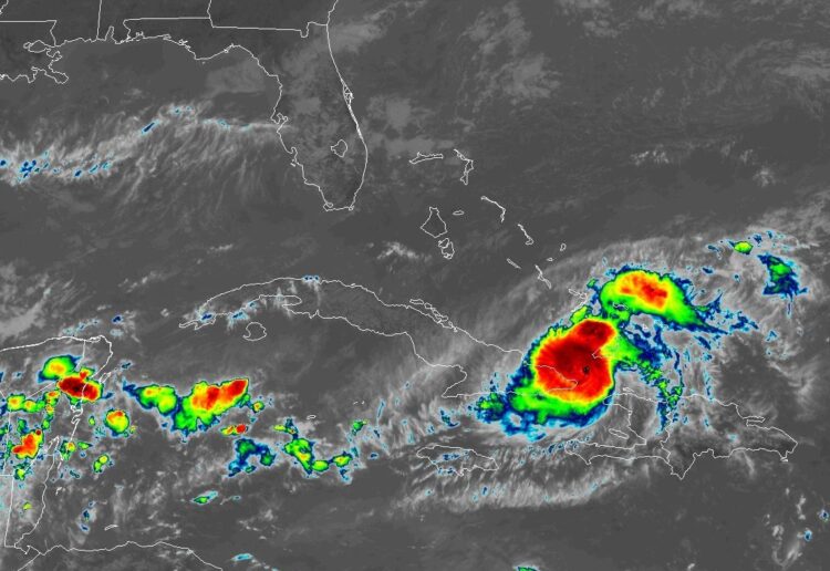 Imagen de satélite del huracán Oscar a su llegada al oriente de Cuba. Foto: insmet.cu