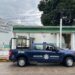 Policías Federales y miembros del Ejército Mexicano resguardan el Hospital General de Huixtla, Chiapas, a donde fueron llevados los migrantes heridos luego de recibir disparos de militares en un confuso incidente en Chiapas, México. Foto: Édgar H. Clemente / La Jornada.