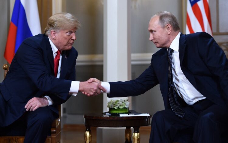 Trump y Putin en Helsinki el 16 de julio de  2018. Foto: NPR.