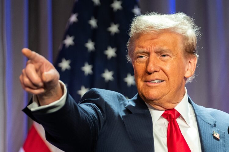 Donald Trump durante una reunión con los republicanos de la Cámara en el hotel Hyatt Regency, Washington, DC, el 13 de noviembre de 2024. Foto: EFE/EPA/ALLISON ROBBERT / POOL.