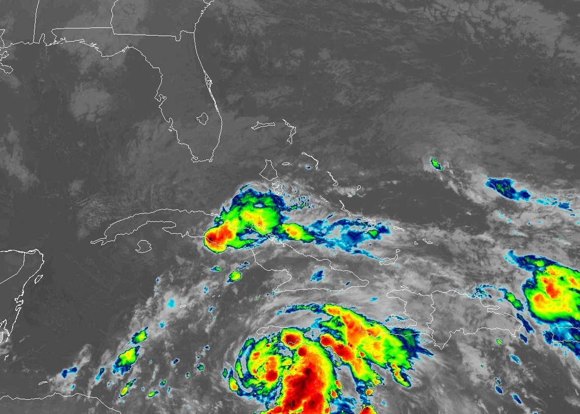 Imagen de satélite de la tormenta tropical Rafael en su avance hacia Jamaica y Cuba.