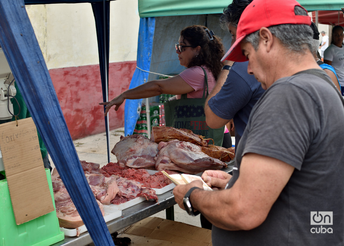 Feria en La Habana, el último fin de semana de 2024. Foto: Otmaro Rodríguez.