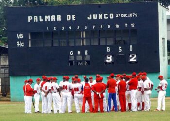 Juego homenaje entre La Habana y Matanzas. Foto: Prensa Latina.