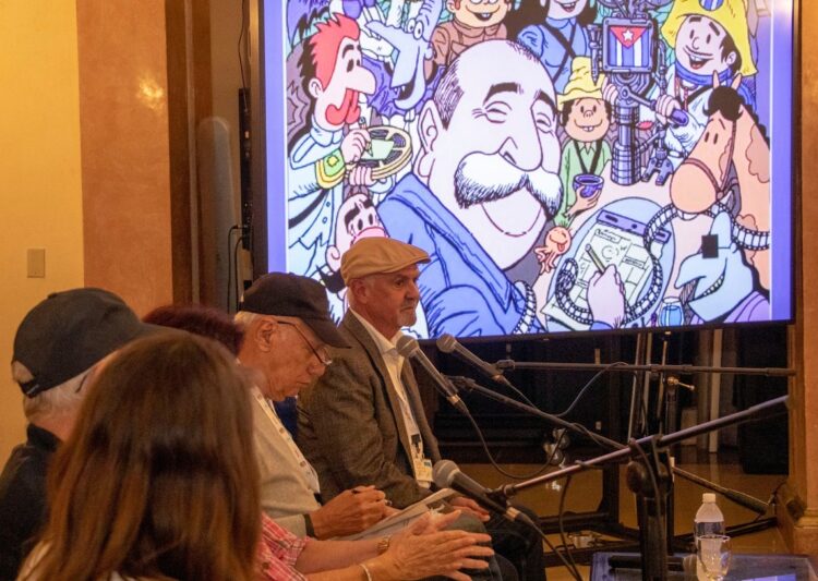 Presentación del libro “De historietas y animaciones: la vida de Juan Padrón” durante el Festival de Cine de La Habana. Foto: Facebook / Cubacine.