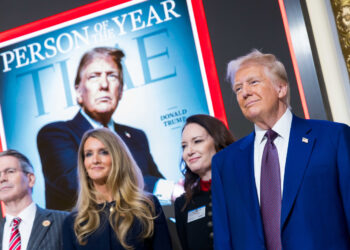 Donald Trump en la sede de la Bolsa de Nueva York este jueves. Foto: EFE/ New York Stock Exchange.