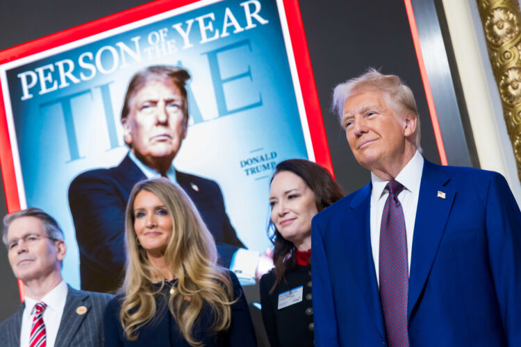 Donald Trump en la sede de la Bolsa de Nueva York este jueves. Foto: EFE/ New York Stock Exchange.