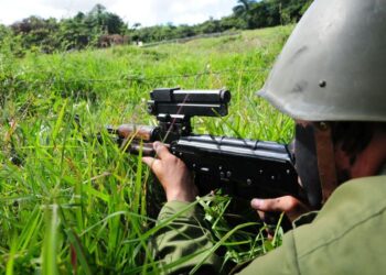 Soldado durante un ejercicio militar en Cuba. Foto: Minfar / Facebook / Archivo.