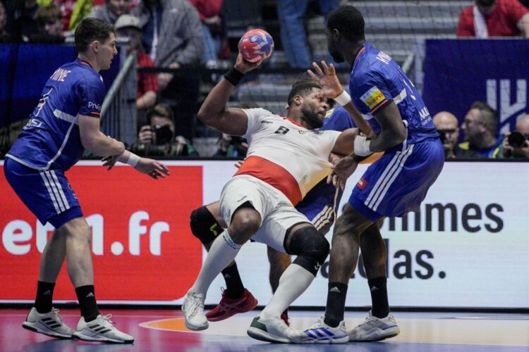 El cubano Víctor Iturriza fue incluido en el Todos Estrellas del Mundial de balonmano. Foto: Stian Lysberg Solum/EFE.